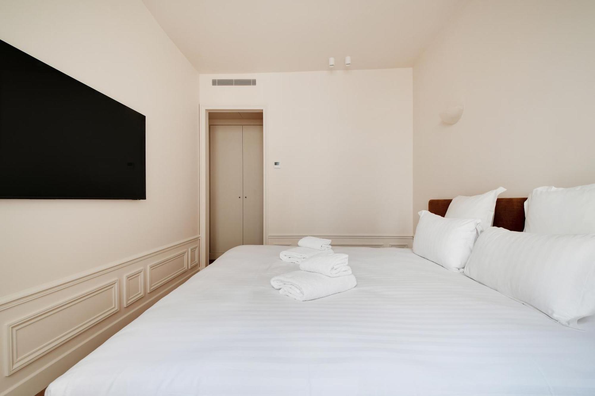 Pick A Flat'S Apartements With Services In Louvre - Rue Des Halles Paris Luaran gambar